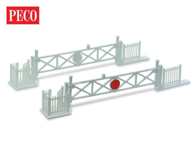 Peco LK-50 OO Level Crossing Gates with Wicket Gates and Fencing