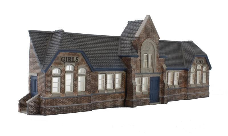 Scenecraft 44-257 [OO] 1:76 Low Relief Victorian School