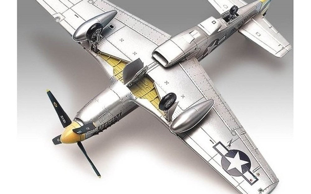 Academy 12441 1:72 North American P51C Mustang