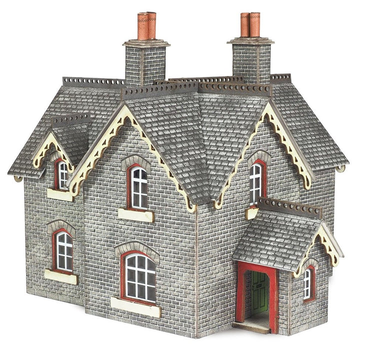 Metcalfe PN935 [N] Settle/Carlisle Station Masters House Kit