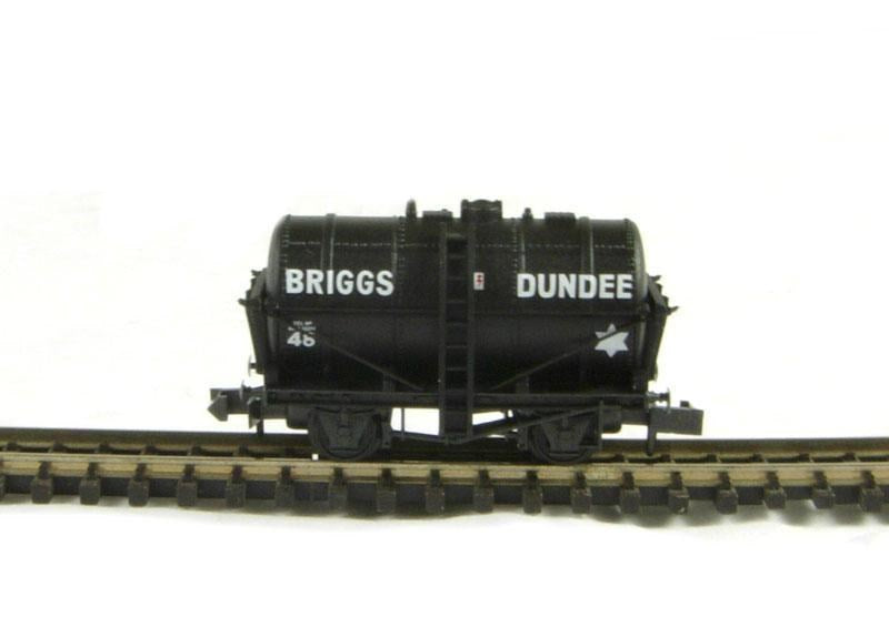 Peco NR-P175C N Briggs of Dundee Tank Wagon No.48