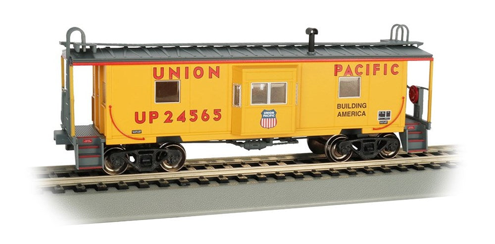 Bachmann USA 73205 [HO] Bay Window Caboose (with Roof Walk) Union Pacific