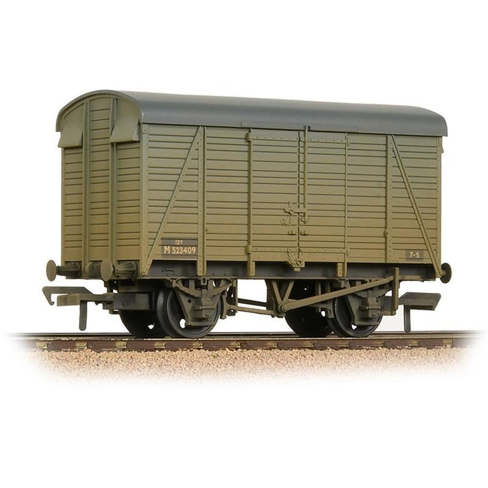 Branchline [OO] 38-081C SR 12T 2+2 Planked Ventilated Van - BR Grey (Early) Weathered