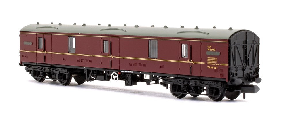 Graham Farish [N] 374-130C BR Mk1 GUV General Utility Van - BR Maroon