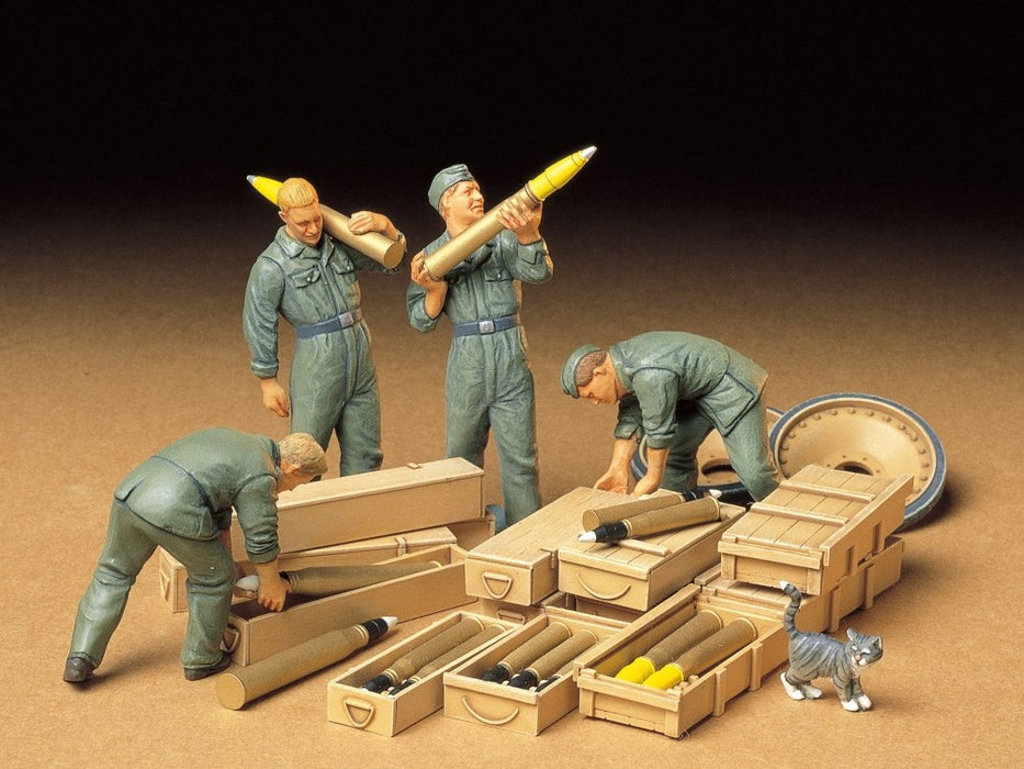 Tamiya 35188 1/35 Scale WWII German Tank Ammo-Loading Crew Figure Set