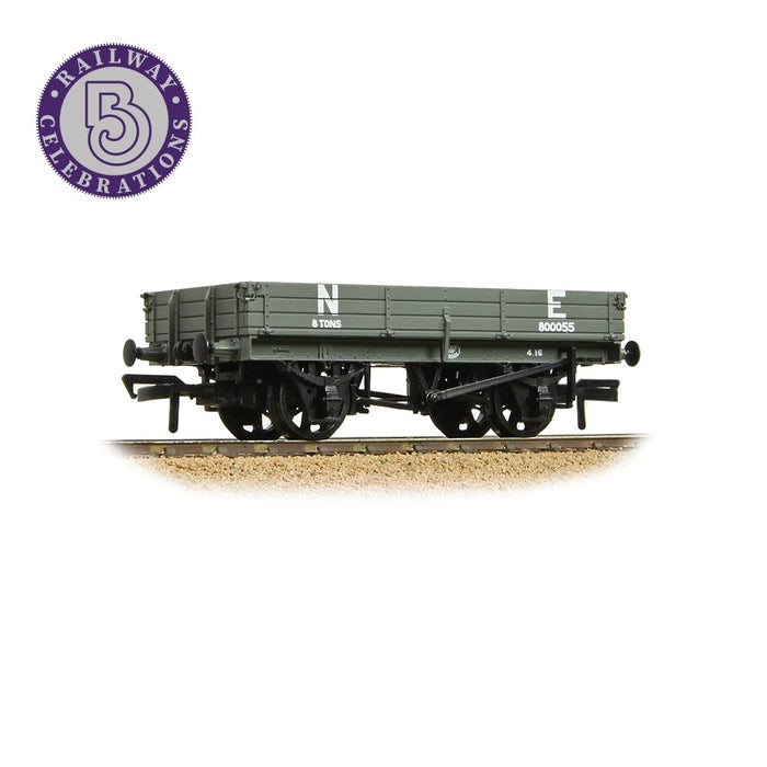 Bachmann Branchline [OO] 37-944 3 Plank Wagon North Eastern Railway