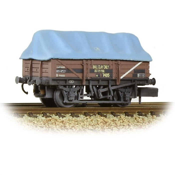 Graham Farish [N] 377-476 5 Plank China Clay Wagon - BR Bauxite (TOPS) with Hood