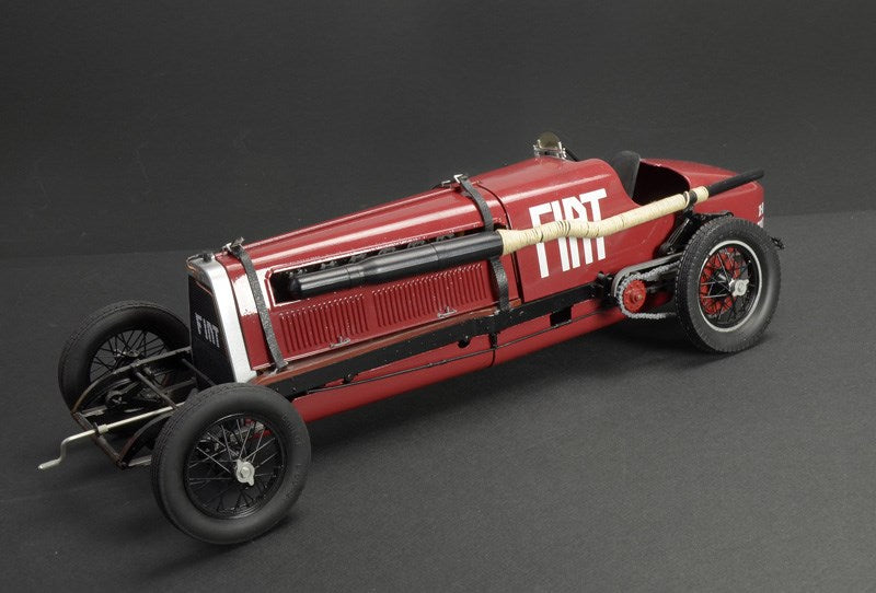 Italeri 4701 1:12 Fiat Mefistofele 21706cc