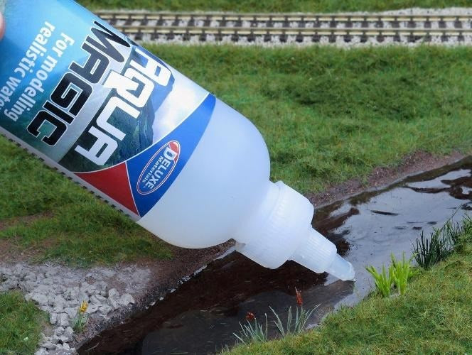 Deluxe Materials BD65 Aqua Magic 125ml