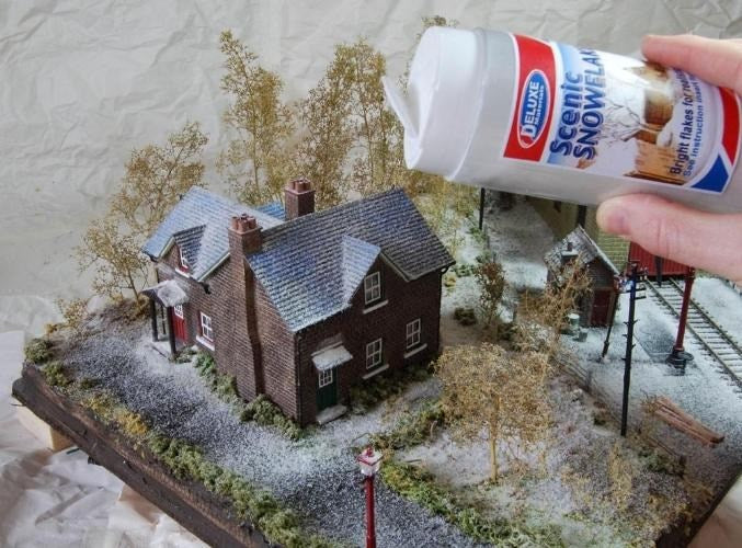 Deluxe Materials BD25 Scenic Snowflakes 500ml