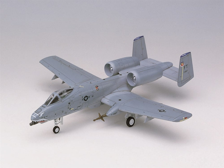 Academy 12402 1:72 A-10 Thunderbolt Op Iraqi Freedom
