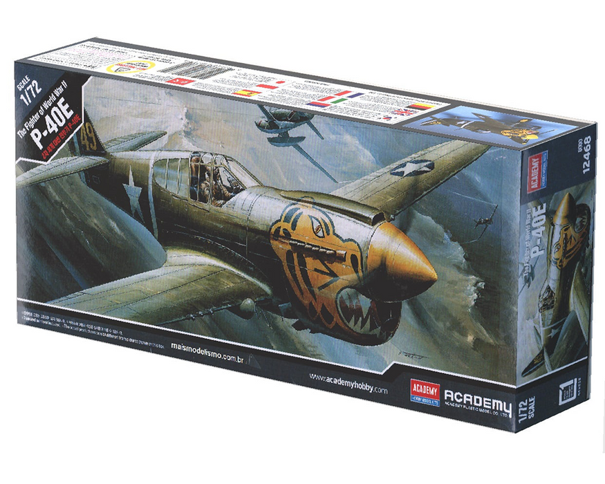 Academy 12468 1:72 P-40E Warhawk