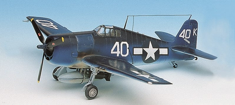 Academy 12481 1:72 F6F-3/5 Hellcat