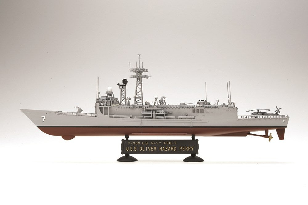 Academy 14102 1:350 USS Oliver Hazard Perry FFG-7
