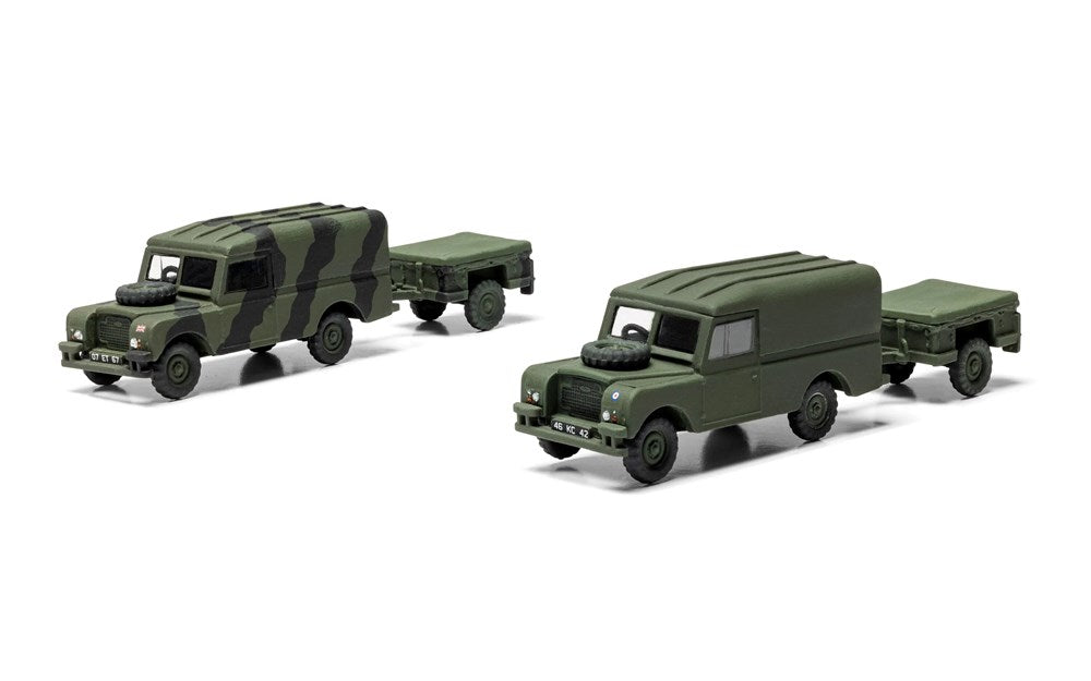 Airfix A02324 1:76 LWB Land Rover (Hard Top) & Trailer