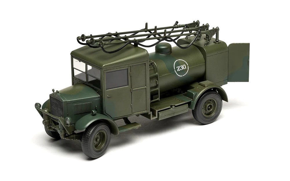 Airfix A03312 1:48 Albion 3-Point Refueller