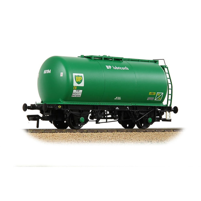 Branchline [OO] 37-590 BR 45T TTF Tank Wagon 'BP Lubricants' in Green