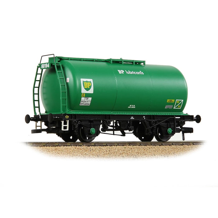 Branchline [OO] 37-590 BR 45T TTF Tank Wagon 'BP Lubricants' in Green