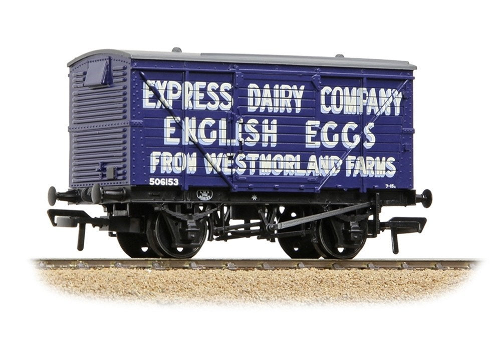 Bachmann Branchline 37-807A [OO] 1:76 LMS 12T Planked Ventilated Van