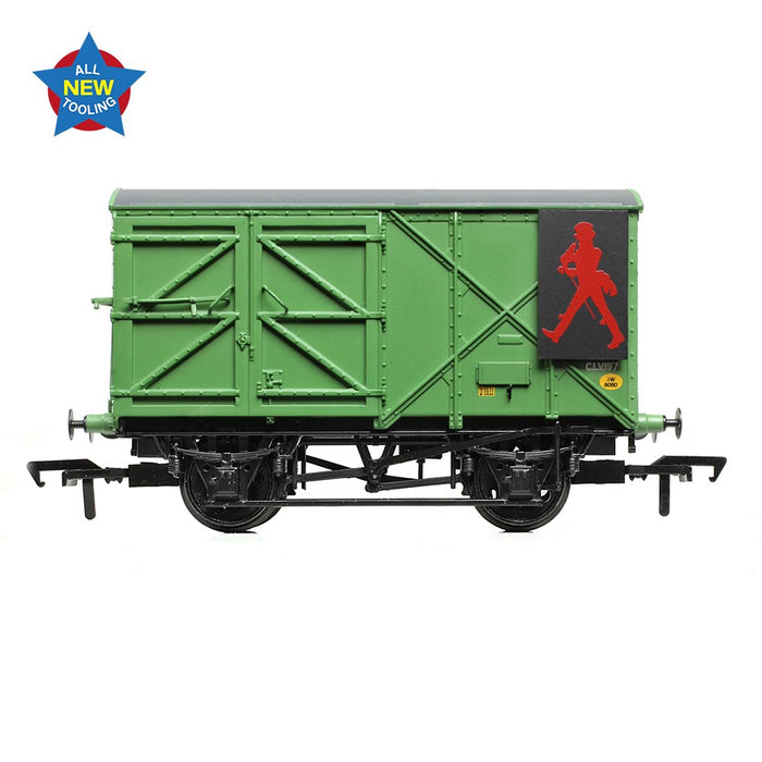 Branchline [OO] 38-954 BR 12T Palvan 'Johnnie Walker Whisky' Green