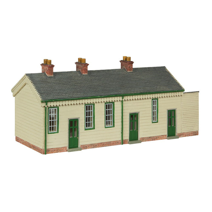 Branchline [OO] 44-0187A S&DJR Wooden Station Building in Green and Cream