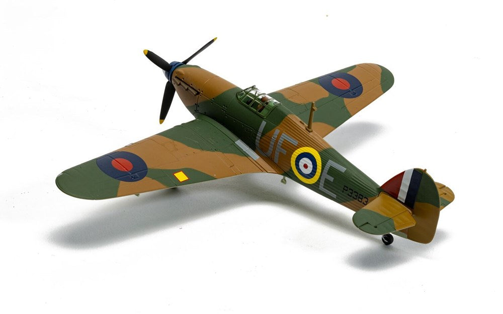 Corgi AA27609 1:72 Hawker Hurricane Mk.I - RAF No.601 - P/O 'Billy' Fiske (Battle of Britain 85)