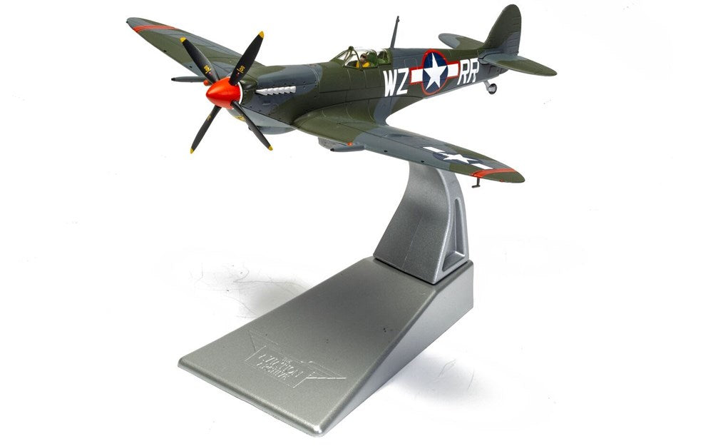 Corgi AA29104 1:72 Supermarine Spitfire Mk.IXc 'Porky II' - 31st USAAF - Lt. Robert Connor