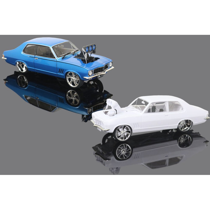 DDA-626K 1:24 Holden LJ Torana "Evil LJ" Plastic Model Kit