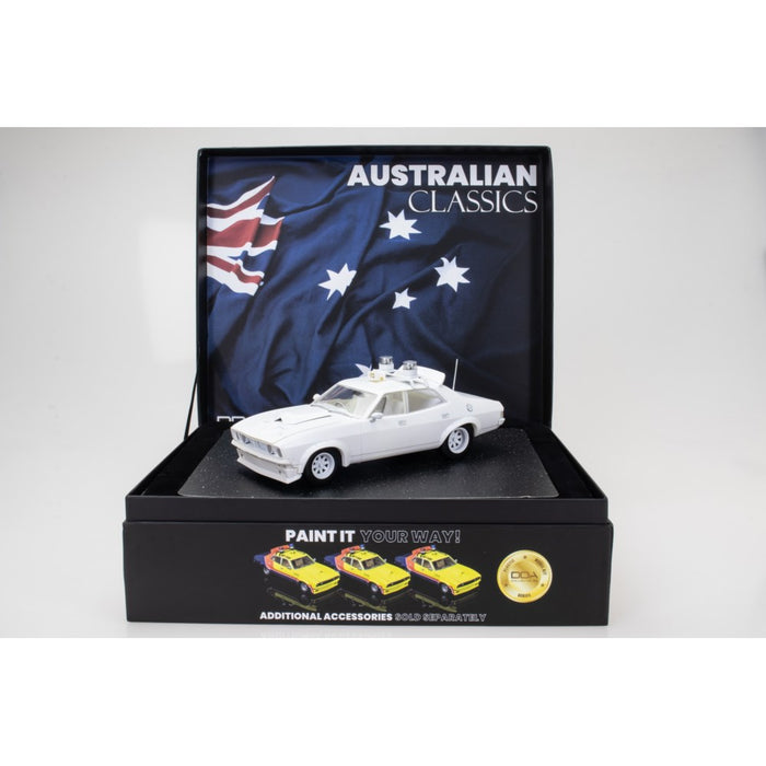 DDA-912K 1:24 Ford Falcon XA V8 Interceptor Plastic Model Kit