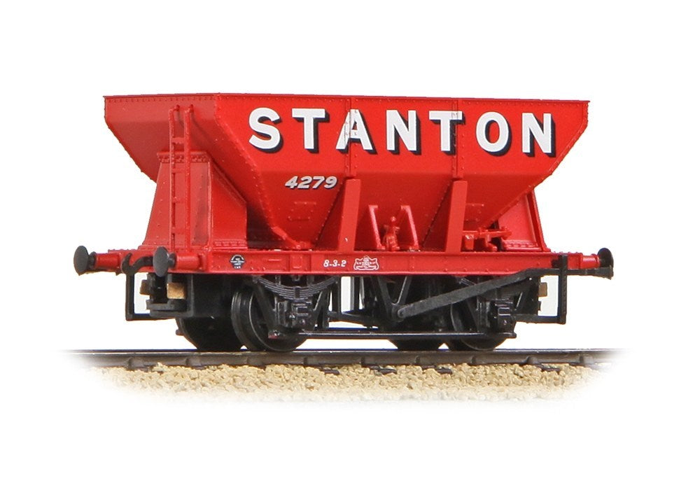Graham Farish 373-221 [N] 1:148 24T Ore Hopper 'Stanton' Red