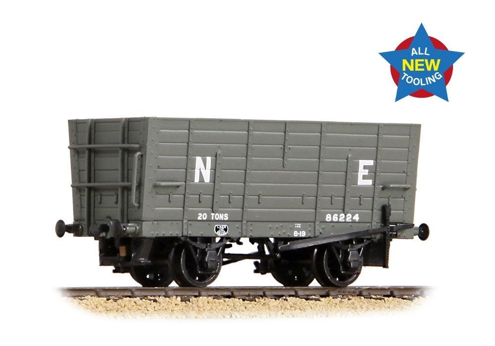 Graham Farish 373-376 [N] 1:148 LNER D12 Coal Hopper LNER Grey