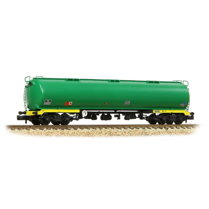 Graham Farish [N] 373-561A BR 102T TEA Bogie Tank Wagon 'BP' Green