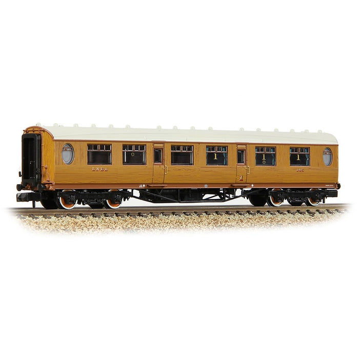 Graham Farish 376-225B [N] 1:148 LNER Thompson Composite Corridor in LNER Teak Effect