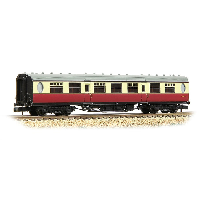 Graham Farish [N] 376-251B LNER Thompson Third Corridor in BR Crimson & Cream
