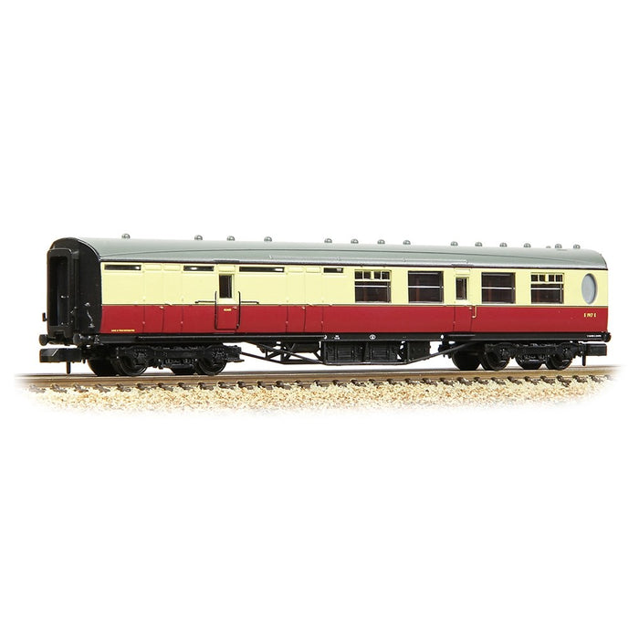 Graham Farish [N] 376-276A LNER Thompson Brake Third Corridor in BR Crimson & Cream