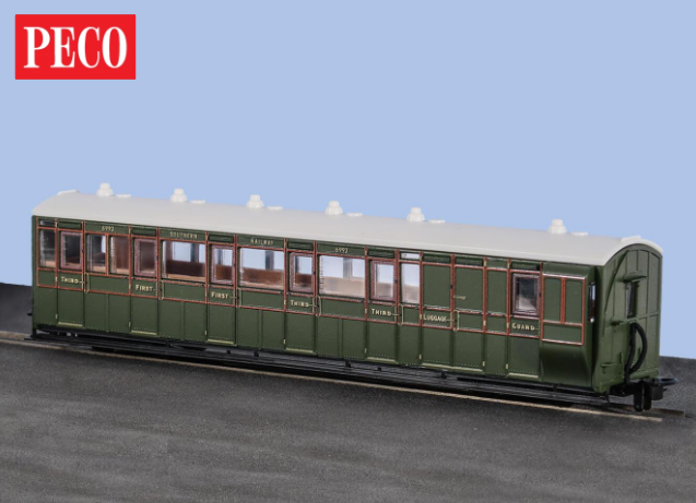 Peco GR-421B OO-9 Brake Composite Coach SR Livery No 6993