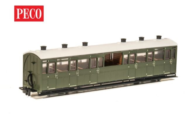 Peco GR-451U OO-9 Observation Coach Unlettered Green
