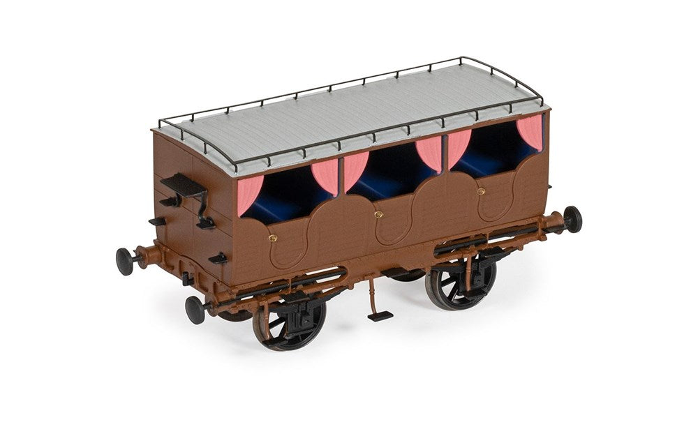 Hornby R40438 OO L&MR, 2nd Class Coach - Era 1