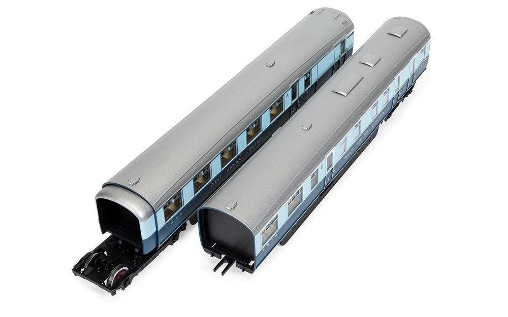 Hornby R40477 OO LNER - 'West Riding Limited' - Brake Third & Kitchen Third - Coach pack