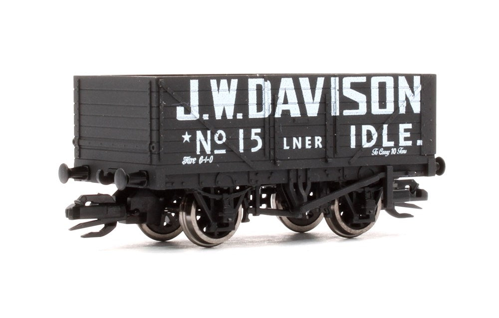 Peco TTR-7021P TT:120 7 Plank Wagon, J. W. Davison