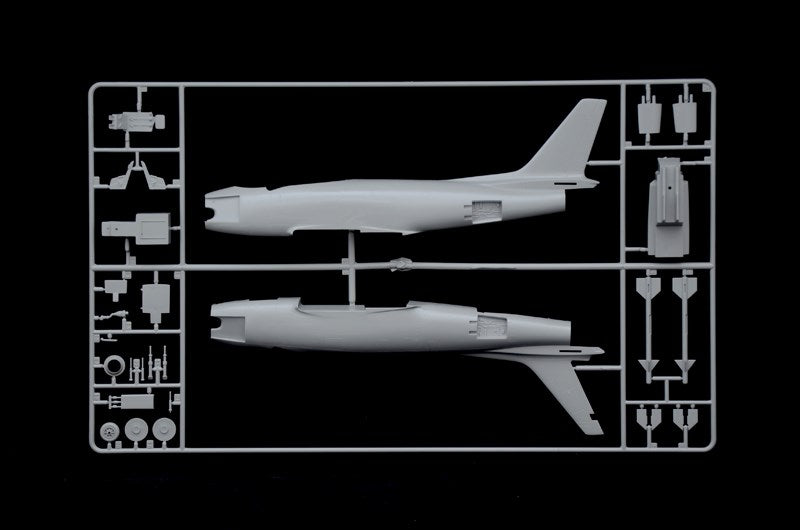 Italeri 2799 1:48 F-86E Sabre