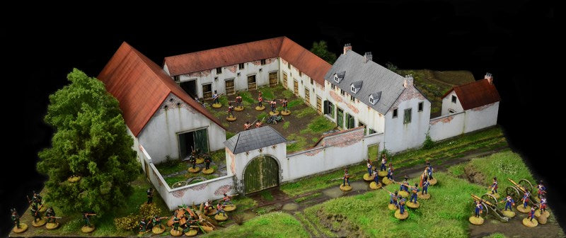 Italeri 6197 1:72 Waterloo - La Haye Sainte Battle Set