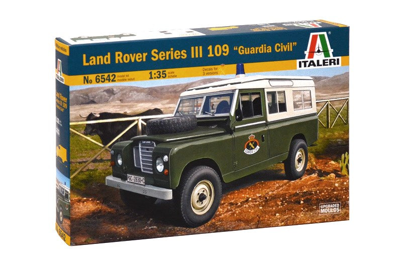 Italeri 6542 1:35 Land Rover Series III 109 "Guardia Civil"