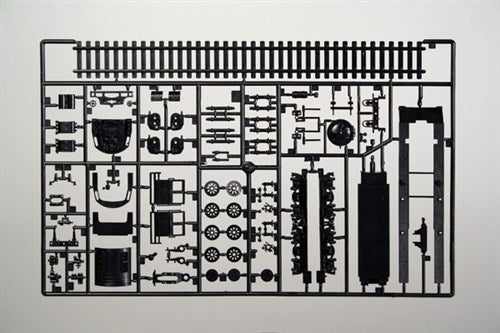 Italeri 8702 1:87 (HO) German BR50 Steam Locomotive Kitset