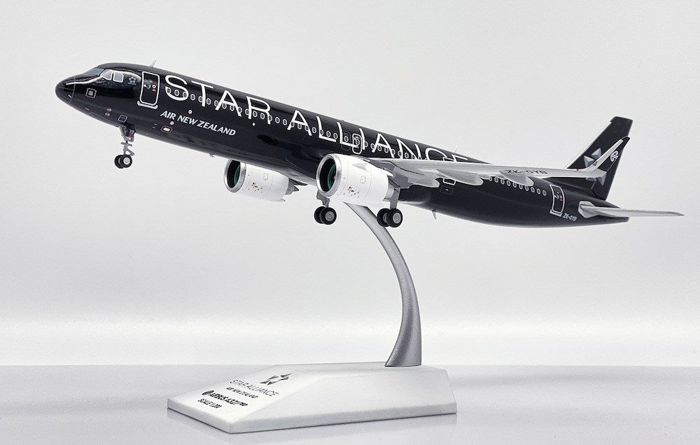 JC Wings XX20349 1:200 Air New Zealand Airbus A321neo ZK-OYB 'Star Alliance - All Blacks'