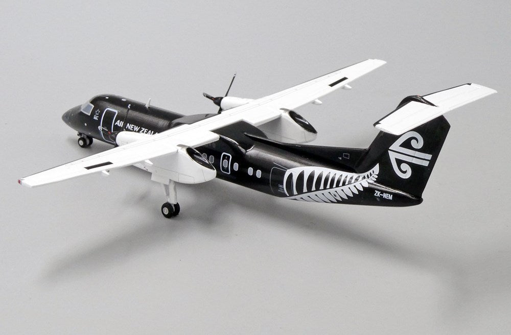 JC Wings XX2272 1:200 Air New Zealand (Air Nelson) de Havilland DHC-8-300 “All Blacks” ZK-NEM