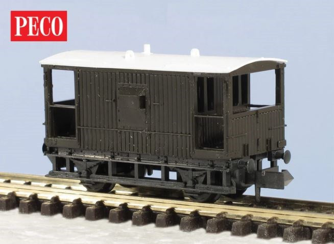 Peco KNR-49 N LNER Goods Brake Van 10ft Wheelbase Kit