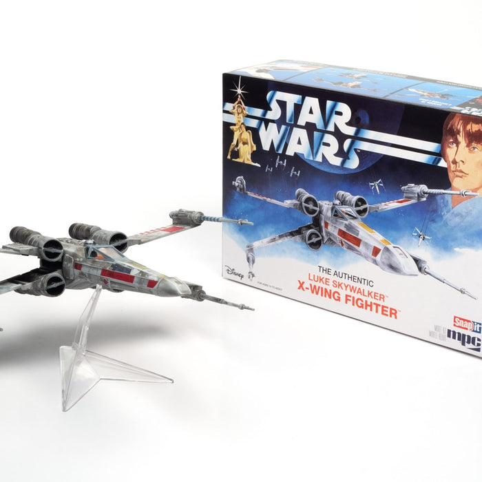 MPC 948 1:63 Star Wars: A New Hope X-Wing Fighter (Snap)