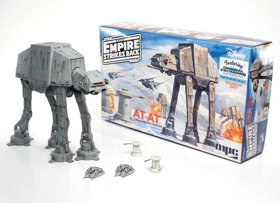 MPC 950 1:100 Star Wars: The Empire Strikes Back - Imperial AT-AT