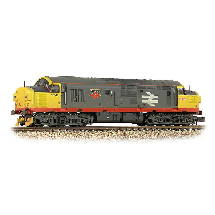 Graham Farish [N] 371-474 Class 37/0 Split Headcode 37032 'Mirage' BR R.freight (Red Stripe) [W]